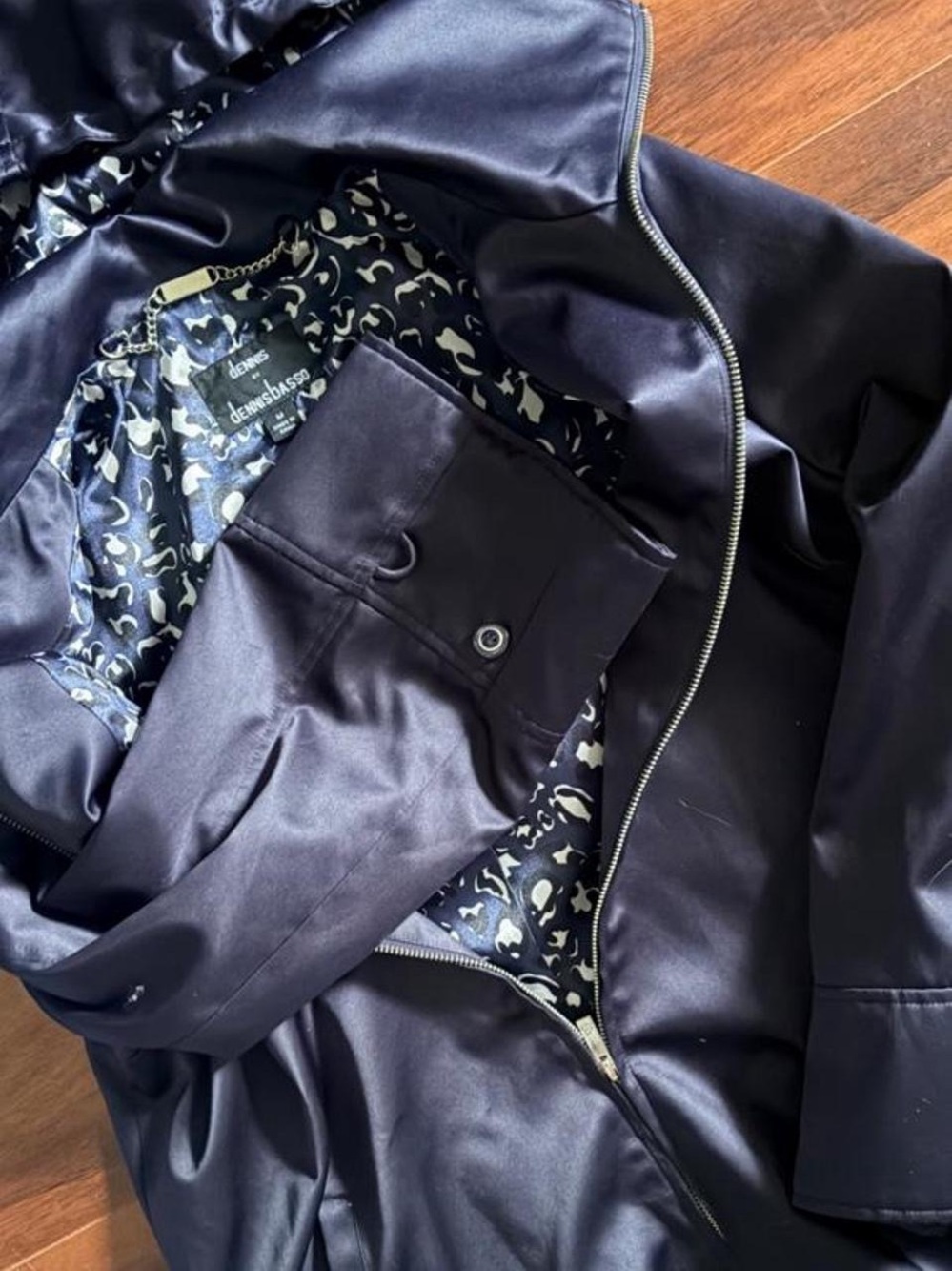 Women’s Navy Hooded Rain Jacket - Brand - Picture 3 of 7